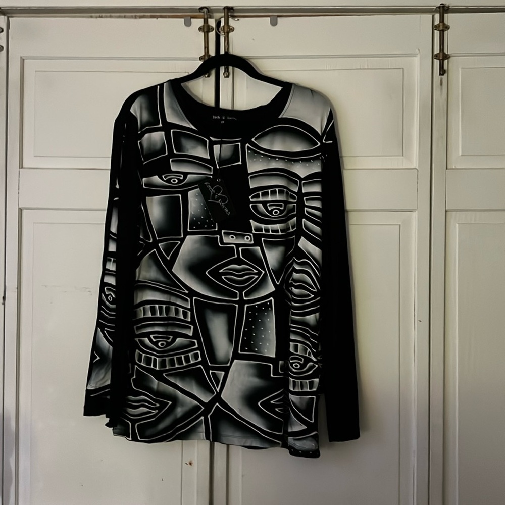 Rock N Karma graphic top long sleeve